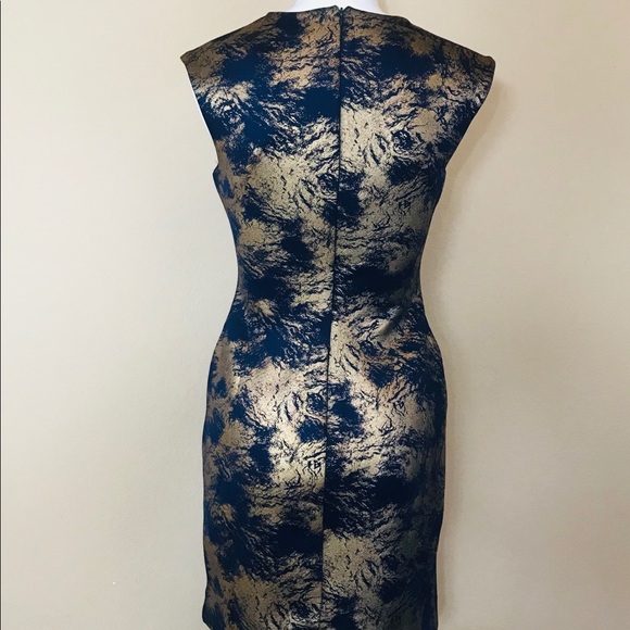 B8 Carmen Marc Valvo XS Navy/Gold Body-con - Picture 2 of 7